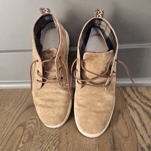 UGG Children's Canoe Suede Chukka Boot